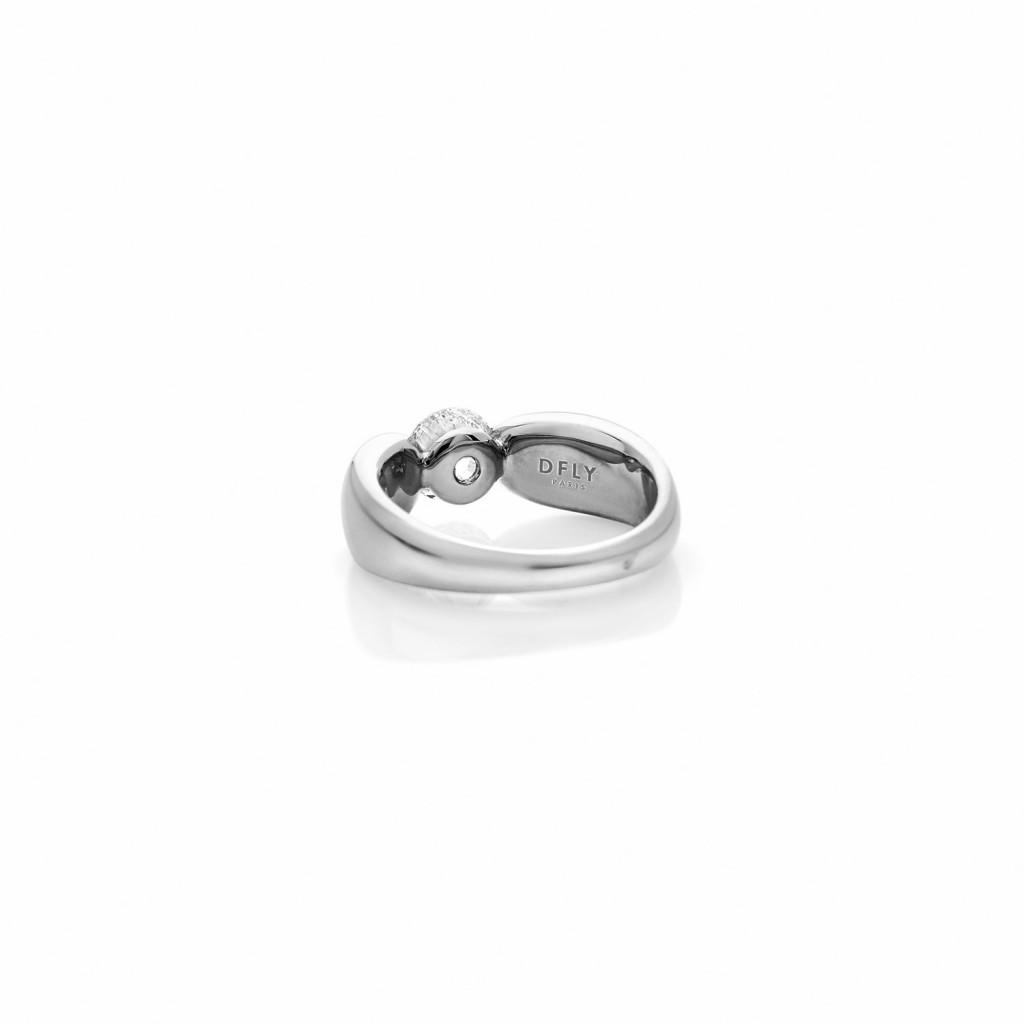 BAGUE ALCIONE Platine (950/1000). - DFLY Paris