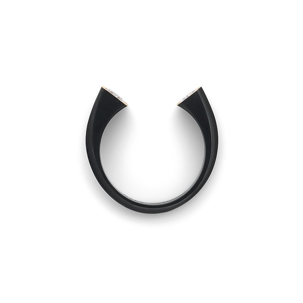 ODDITY BLACK LINE RING 18k (750/1000) Blackened Gold. - DFLY Paris