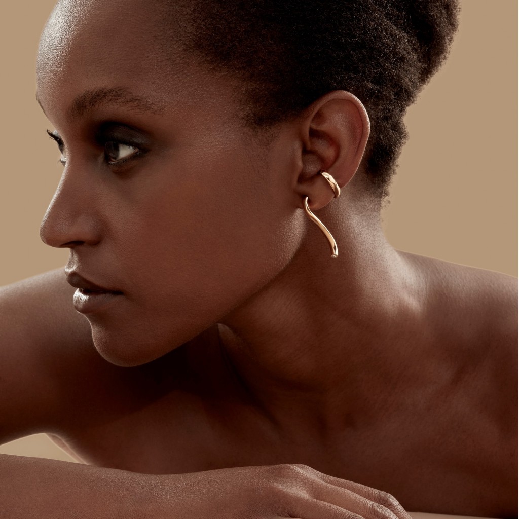 BOUCLES D'OREILLES COBRA Or jaune 18k (750/1000). - DFLY Paris
