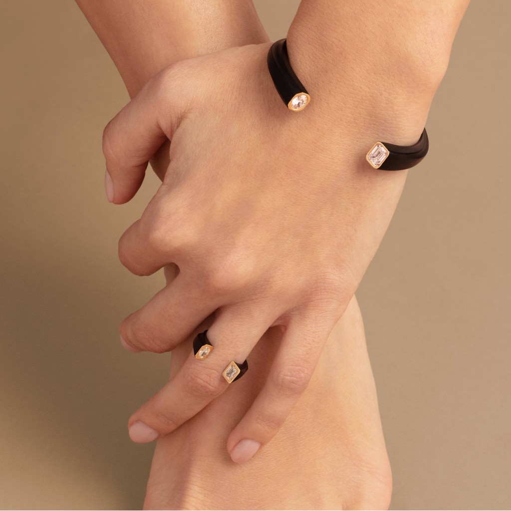 BRACELET ODDITY BLACK LINE Or jaune noirci 18K (750/1000) - DFLY Paris